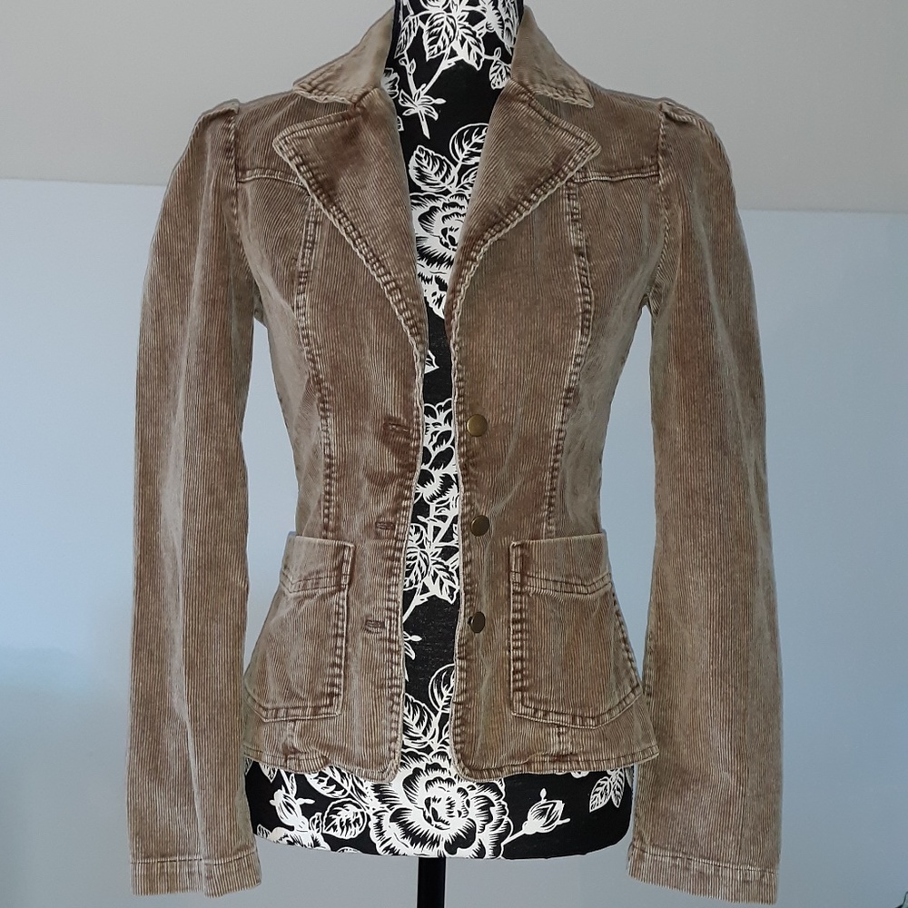 BB's Closet Vintage Corduroy Button Up Jacket